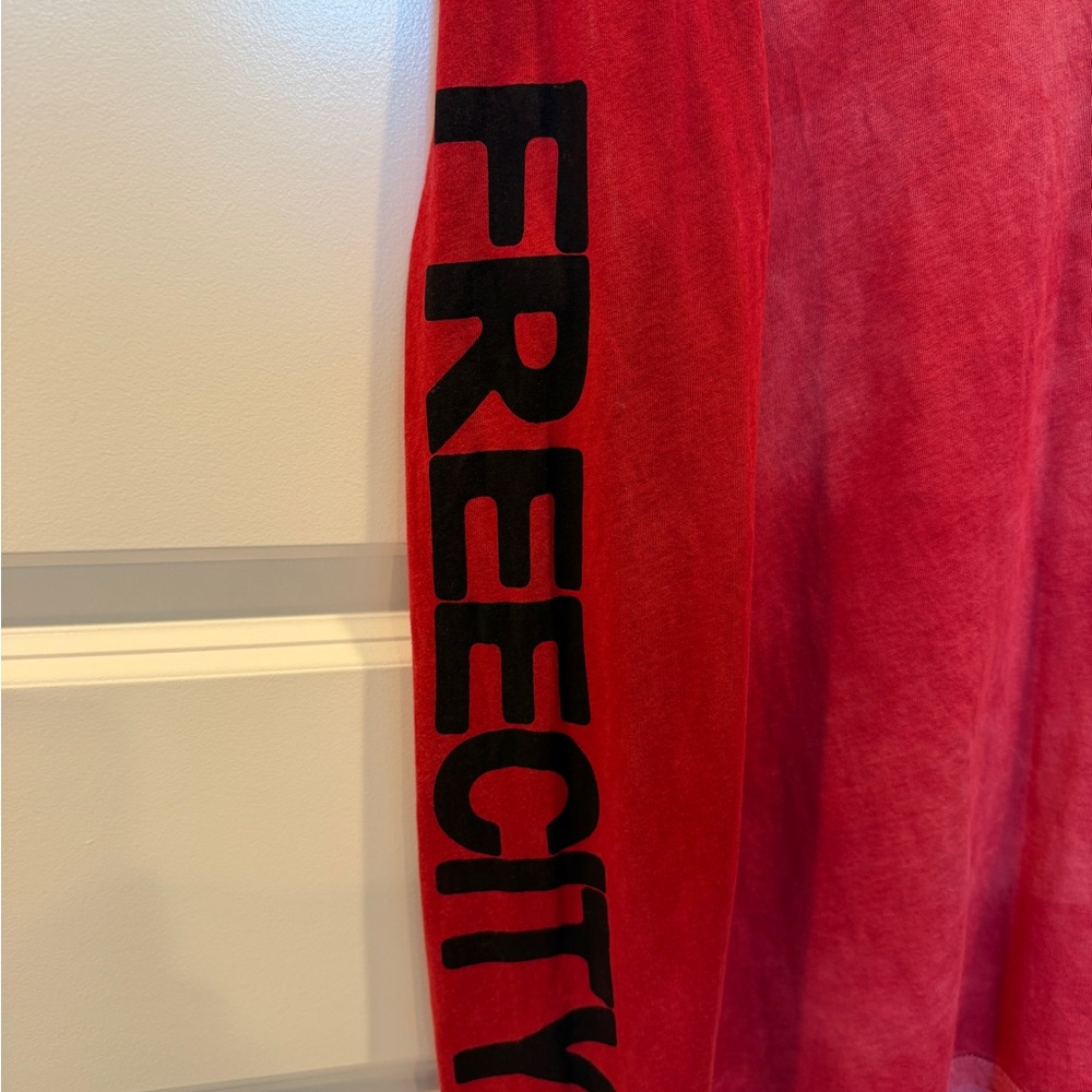 Freecity Distressed Red Long Sleeve Shirt with Pink 'Artists Wanted' Print - Picture 2 of 6